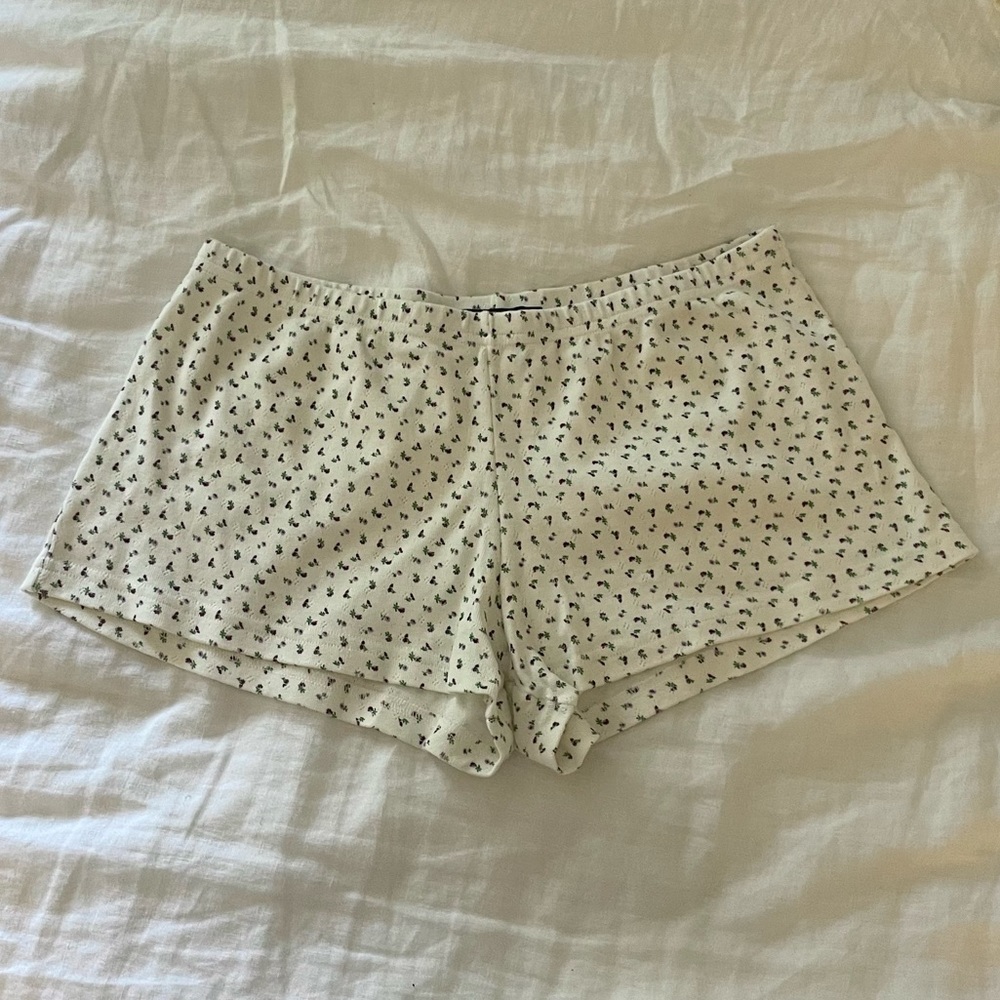 brandy melville emery shorts